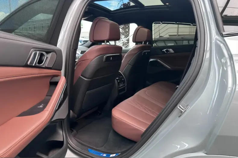 BMW X6 (Seria X) din 2026 cu 5.800 km - oferta BMW215097 - foto 25