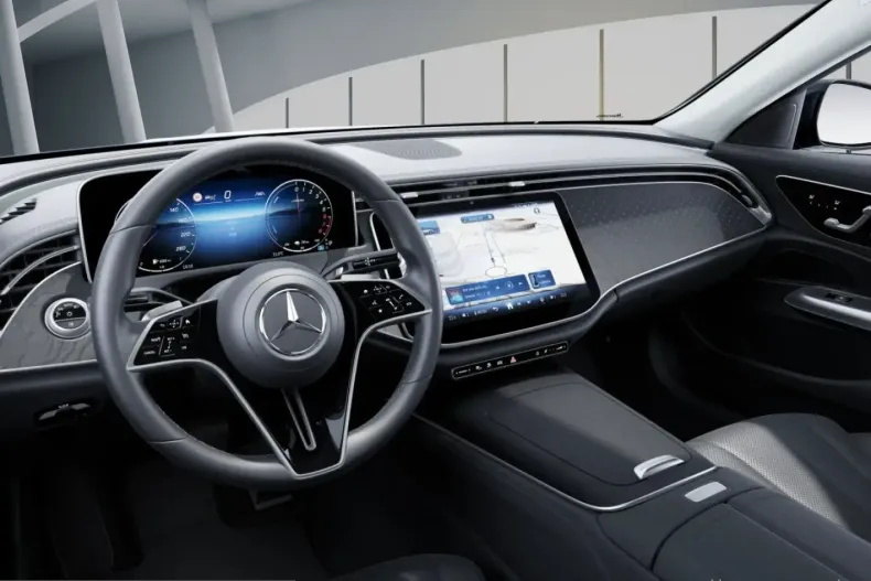 Mercedes-Benz E 300 (Clasa E) din 2024 cu 15.333 km - oferta MER215114 - foto 6