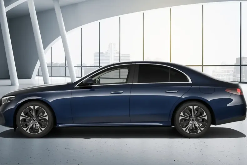 Mercedes-Benz E 300 (Clasa E) din 2024 cu 15.333 km - oferta MER215114 - foto 13