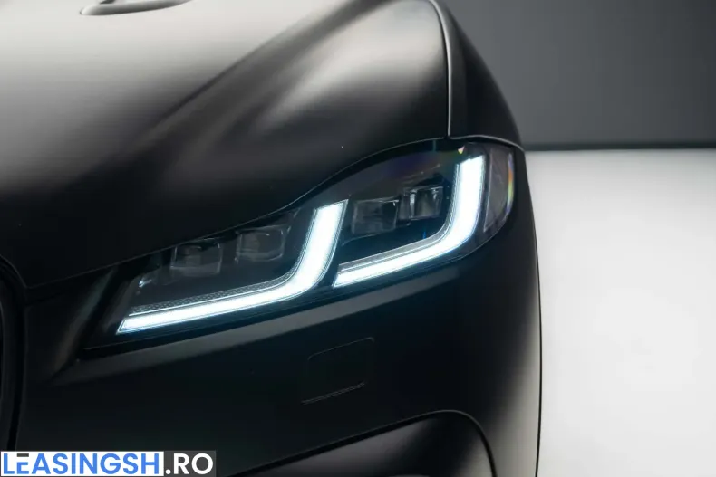 Jaguar F-Pace din 2021 cu 48.200 km - oferta JAG215132 - foto 9