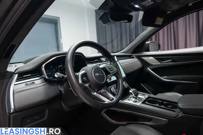 Jaguar F-Pace din 2021 cu 48.200 km - oferta JAG215132 - foto 25
