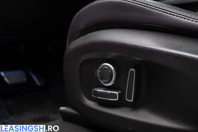 Jaguar F-Pace din 2021 cu 48.200 km - oferta JAG215132 - foto 26