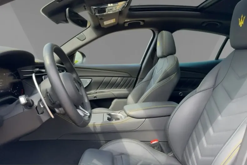 Maserati Grecale din 2023 cu 13.814 km - oferta MAS215142 - foto 16