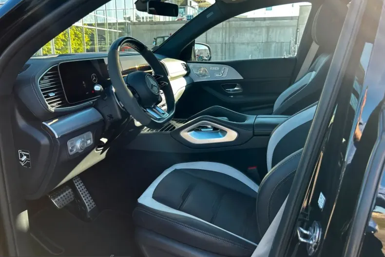 Mercedes-Benz GLE 63 AMG (Clasa GLE) din 2024 cu 58.456 km - oferta MER215148 - foto 6