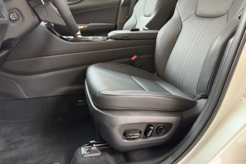 Lexus NX 450h din 2025 cu 9.185 km - oferta LEX215151 - foto 11