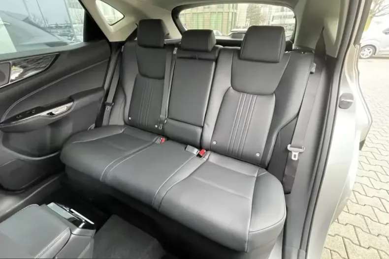 Lexus NX 350h din 2025 cu 4.981 km - oferta LEX215154 - foto 18