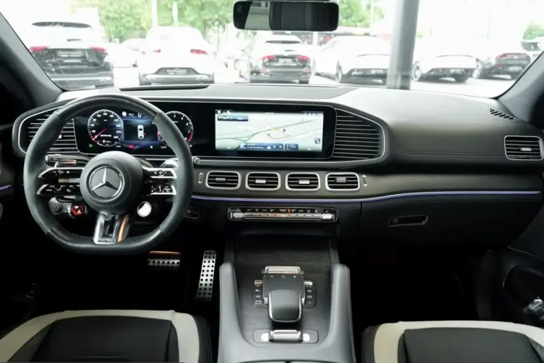 Mercedes-Benz GLE 63 AMG (Clasa GLE) din 2024 cu 28.300 km - oferta MER215158 - foto 8