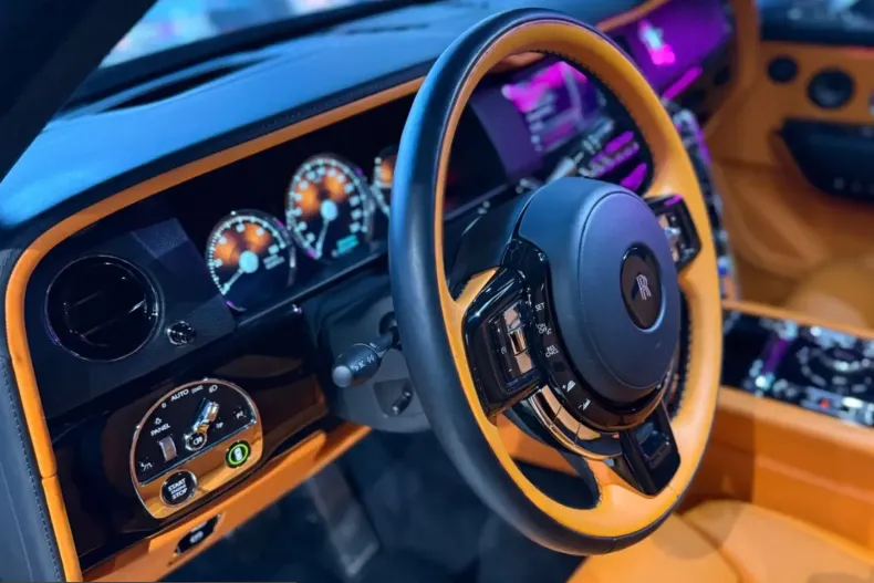 Rolls-Royce Cullinan din 2024 cu 46.973 km - oferta ROL215160 - foto 3