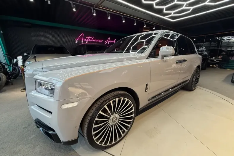Rolls-Royce Cullinan din 2024 cu 46.973 km - oferta ROL215160 - foto 7