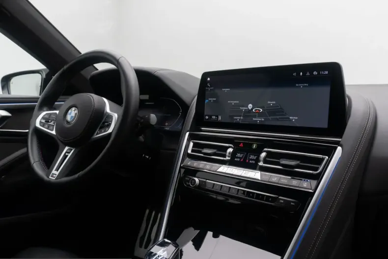 BMW M850 (Seria 8) din 2022 cu 45.147 km - oferta BMW215162 - foto 32