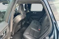 Volvo XC60 din 2024 cu 10.691 km - oferta VOL215169 - foto 10