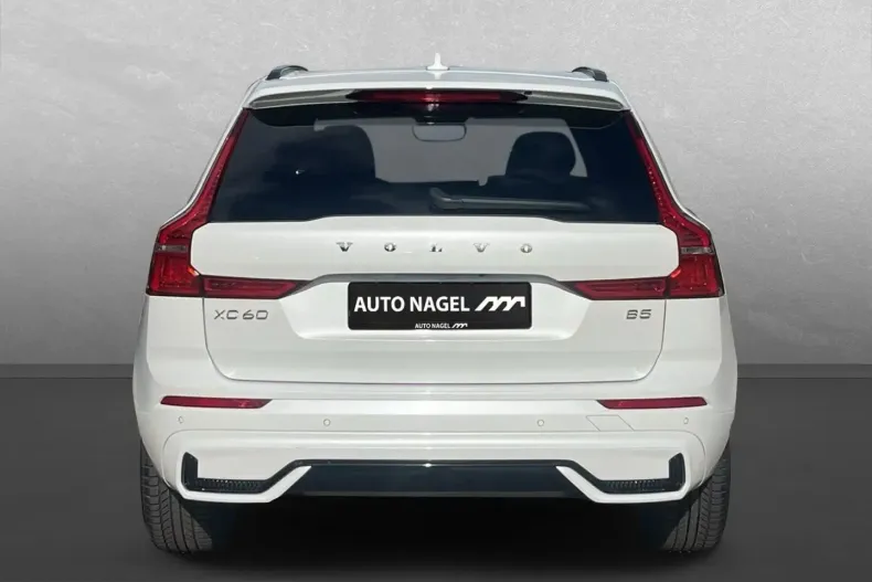 Volvo XC60 din 2022 cu 45.100 km - oferta VOL215174 - foto 7