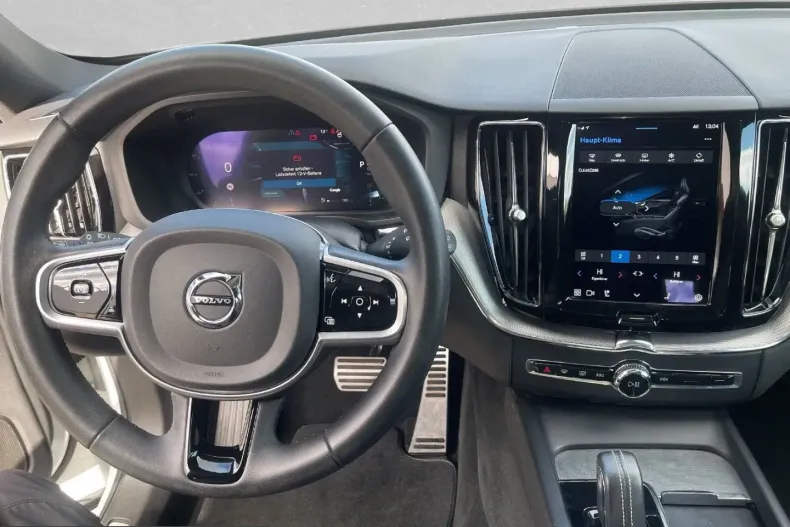 Volvo XC60 din 2022 cu 45.100 km - oferta VOL215174 - foto 13