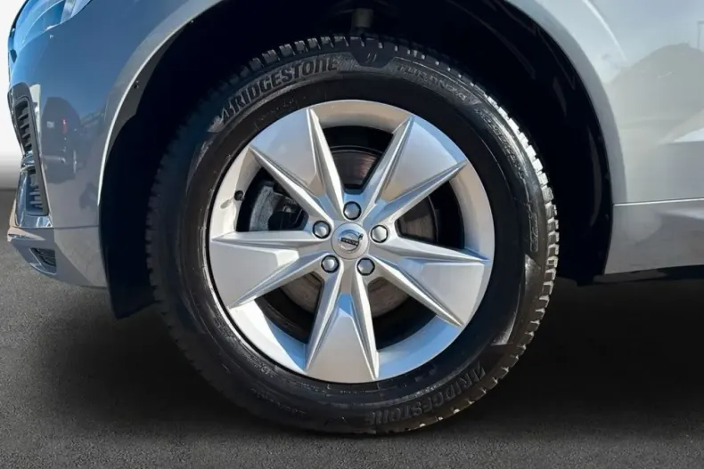 Volvo XC60 din 2024 cu 15.640 km - oferta VOL215175 - foto 7