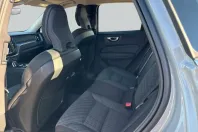 Volvo XC60 din 2024 cu 15.640 km - oferta VOL215175 - foto 10