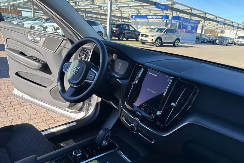 Volvo XC60 din 2024 cu 15.640 km - oferta VOL215175 - foto 16