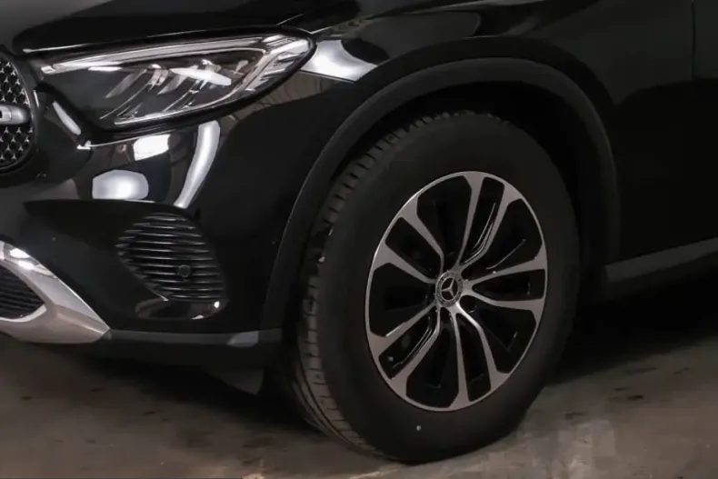Mercedes-Benz GLC 200 (Clasa GLC) din 2025 cu 35.969 km - oferta MER215182 - foto 4