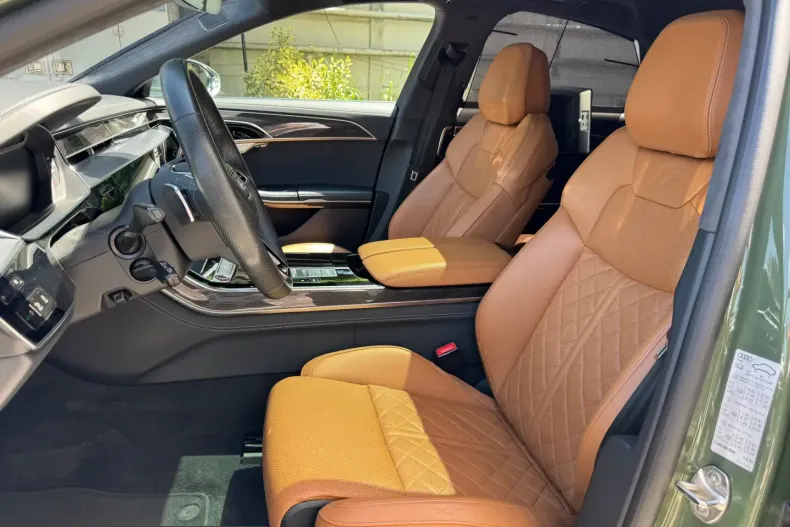 Audi S8 din 2026 cu 69.799 km - oferta AUD215183 - foto 6