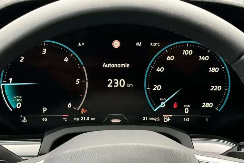Volkswagen Touareg din 2025 cu 21 km - oferta VOL215193 - foto 15