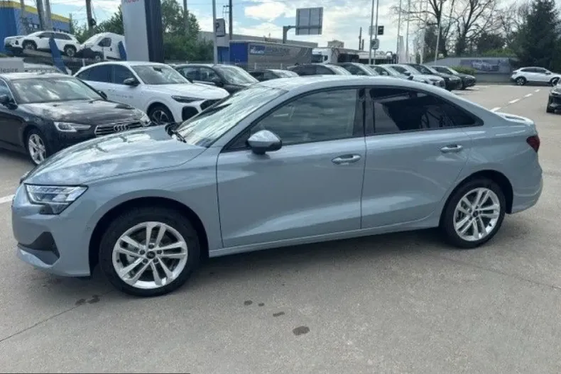 Audi A3 din 2026 cu 10 km - oferta AUD215196 - foto 2