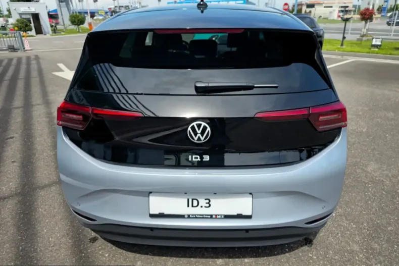Volkswagen ID.3 din 2026 cu 3.840 km - oferta VOL215199 - foto 6