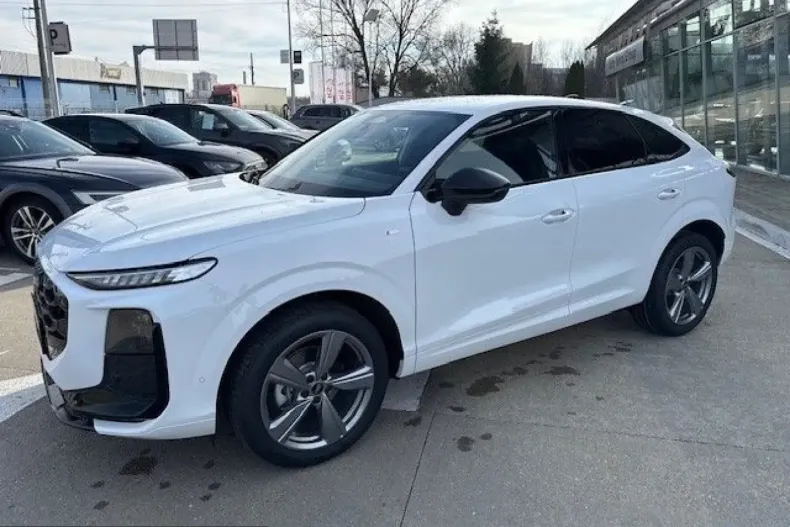 Audi Q3 din 2025 cu 1 km - oferta AUD215200 - foto 2