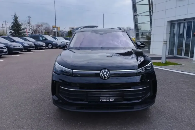 Volkswagen Tiguan din 2025 cu 5 km - oferta VOL215204 - foto 3
