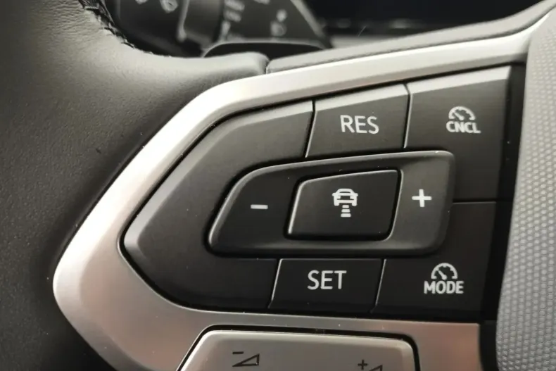 Volkswagen Tiguan din 2025 cu 5 km - oferta VOL215204 - foto 14