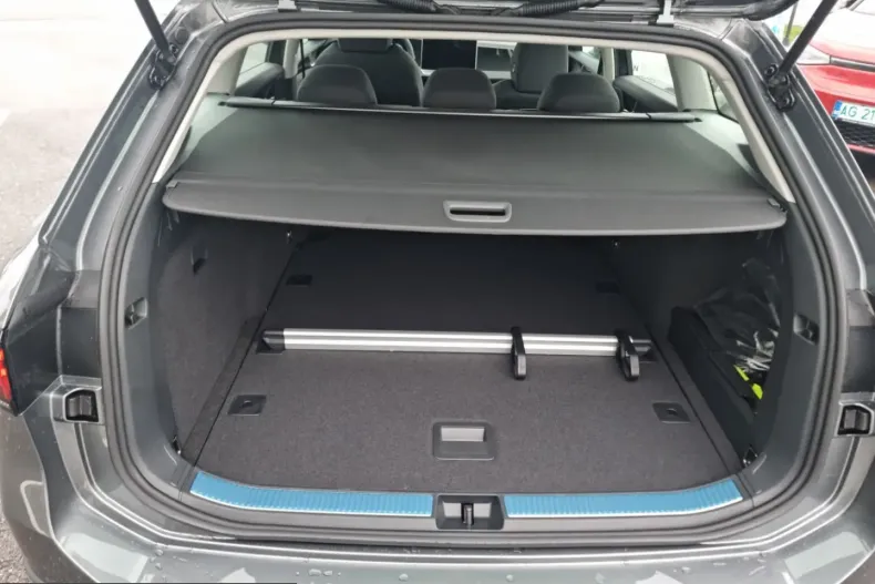 Volkswagen Passat din 2026 cu 5 km - oferta VOL215213 - foto 10