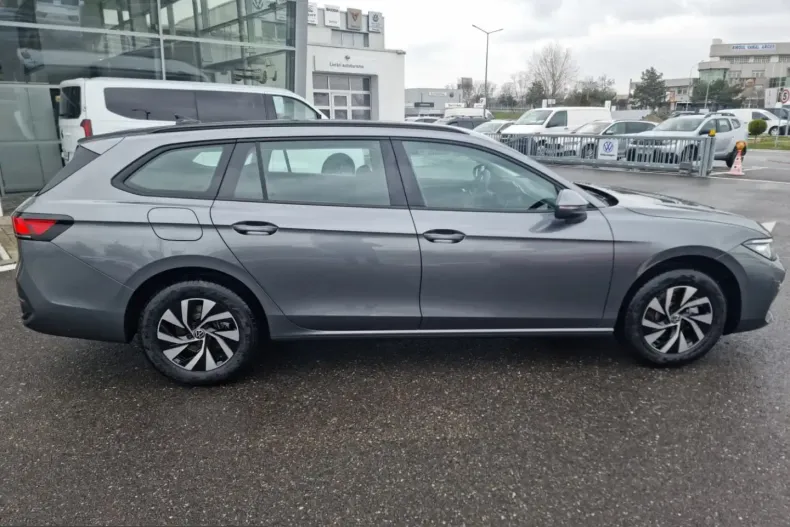 Volkswagen Passat din 2026 cu 5 km - oferta VOL215213 - foto 12