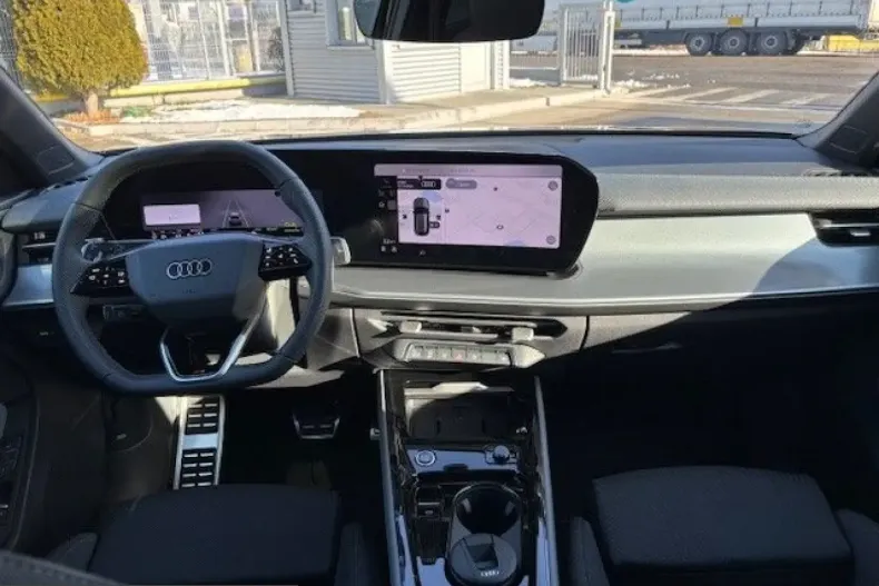 Audi Q3 din 2025 cu 1 km - oferta AUD215216 - foto 5