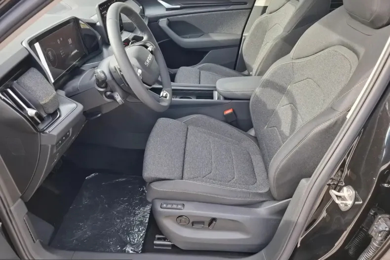Skoda Kodiaq din 2025 cu 6 km - oferta SKO215217 - foto 8