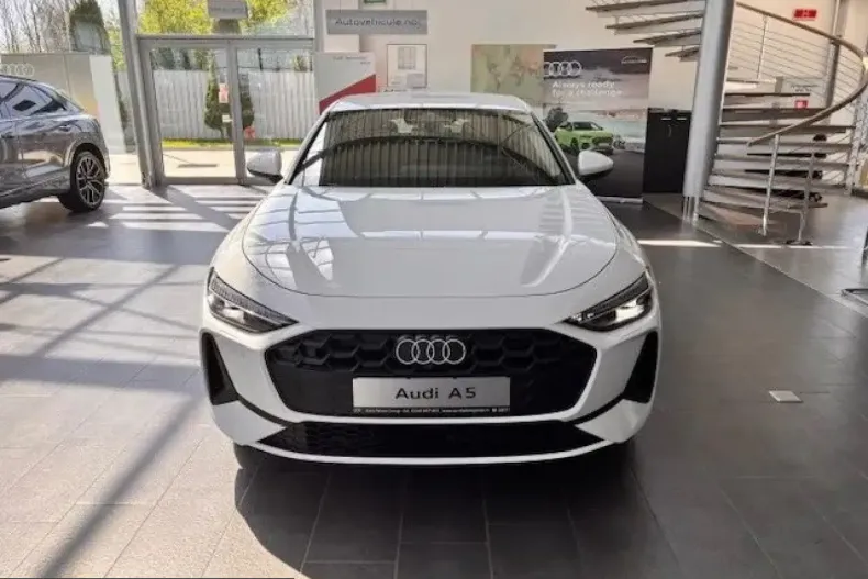 Audi A5 din 2025 cu 1 km - oferta AUD215218 - foto 1