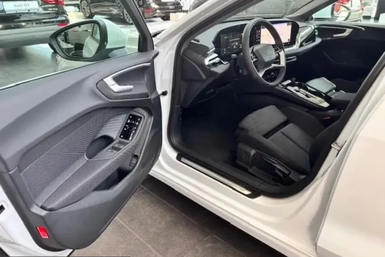 Audi A5 din 2025 cu 1 km - oferta AUD215218 - foto 7