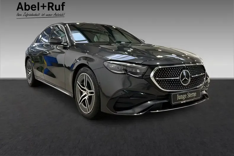 Mercedes-Benz E 220 (Clasa E) din 2025 cu 7.817 km - oferta MER215226 - foto 1