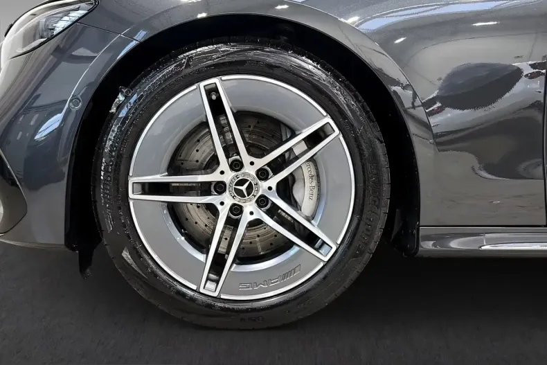 Mercedes-Benz E 220 (Clasa E) din 2025 cu 7.817 km - oferta MER215226 - foto 8