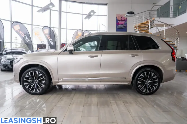 Volvo XC90 din 2025 cu 36.100 km - oferta VOL215227 - foto 7