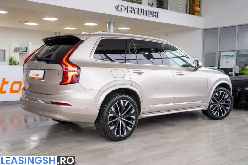 Volvo XC90 din 2025 cu 36.100 km - oferta VOL215227 - foto 15