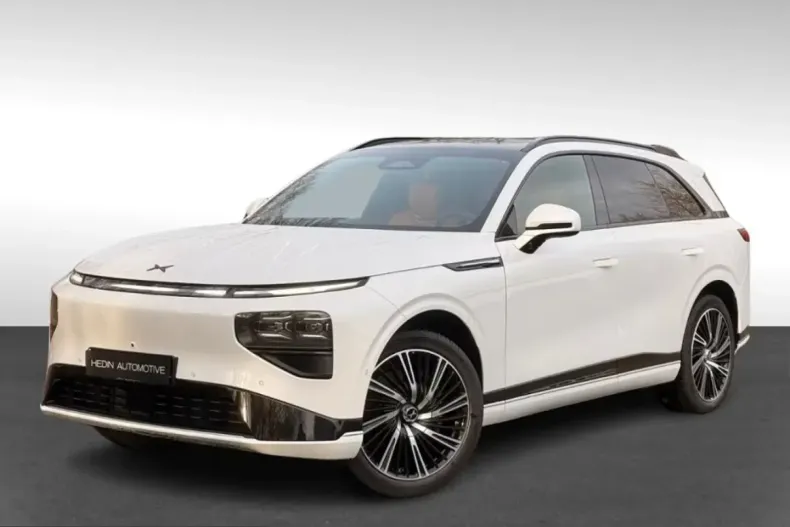 XPENG G9 din 2026 cu 50 km - oferta XPE215230 - foto 1