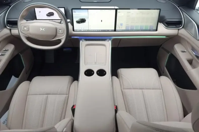 XPENG G9 din 2026 cu 50 km - oferta XPE215230 - foto 12