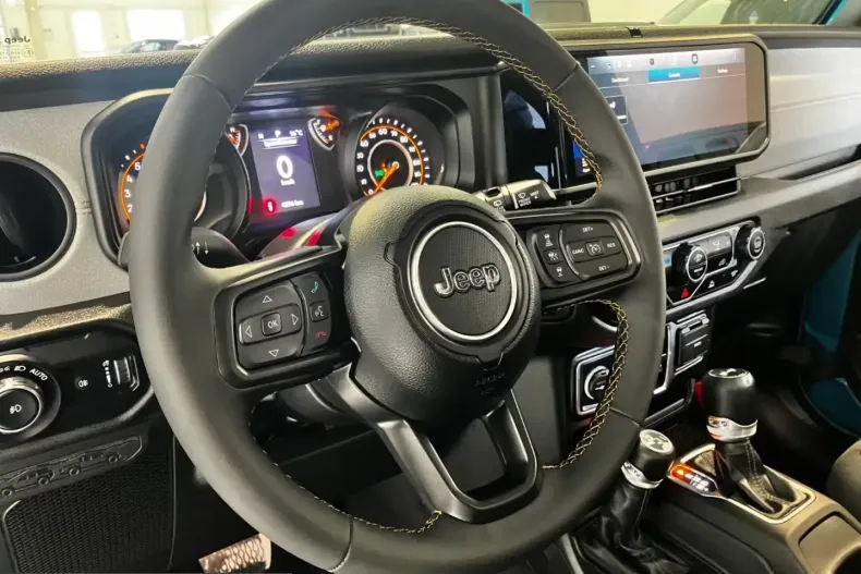 Jeep Wrangler din 2024 cu 4.300 km - oferta JEE215232 - foto 11
