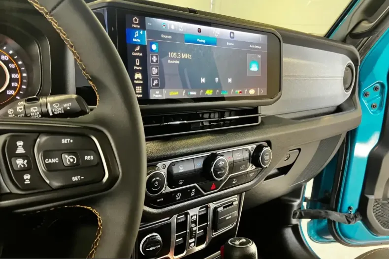 Jeep Wrangler din 2024 cu 4.300 km - oferta JEE215232 - foto 12