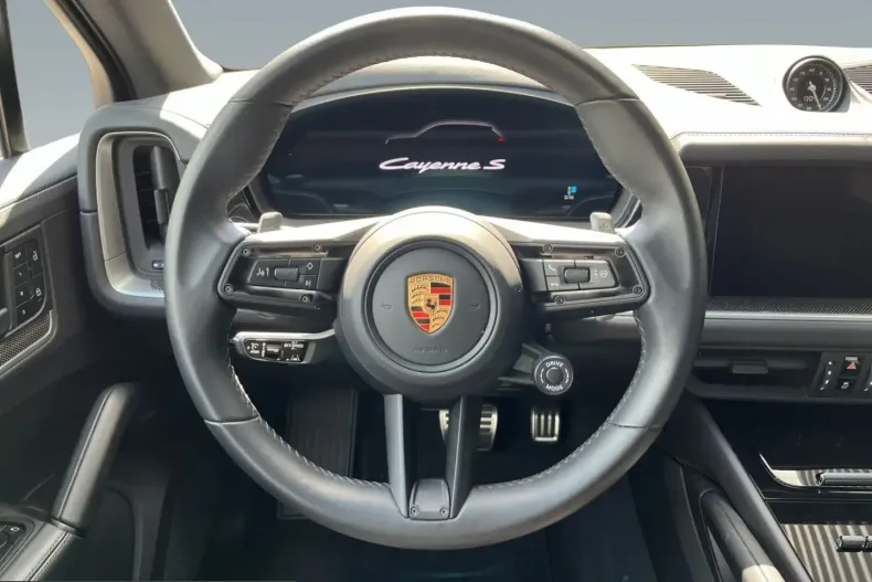 Porsche Cayenne din 2024 cu 71.842 km - oferta POR215238 - foto 10