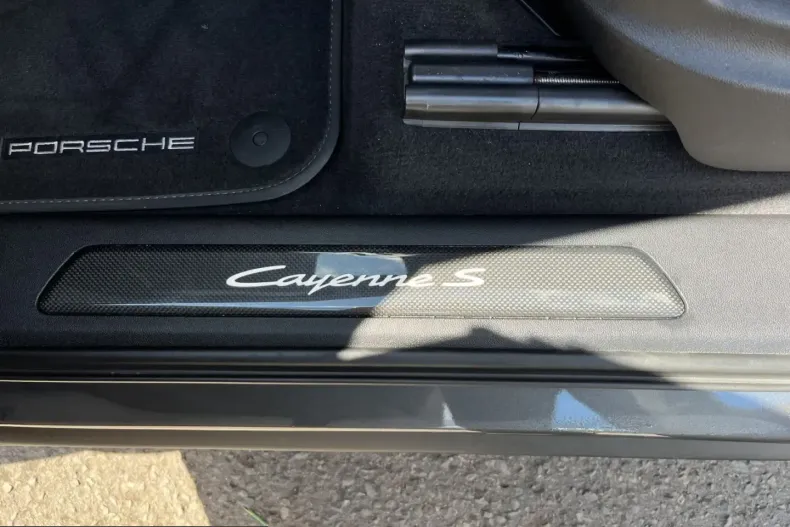 Porsche Cayenne din 2024 cu 71.842 km - oferta POR215238 - foto 23