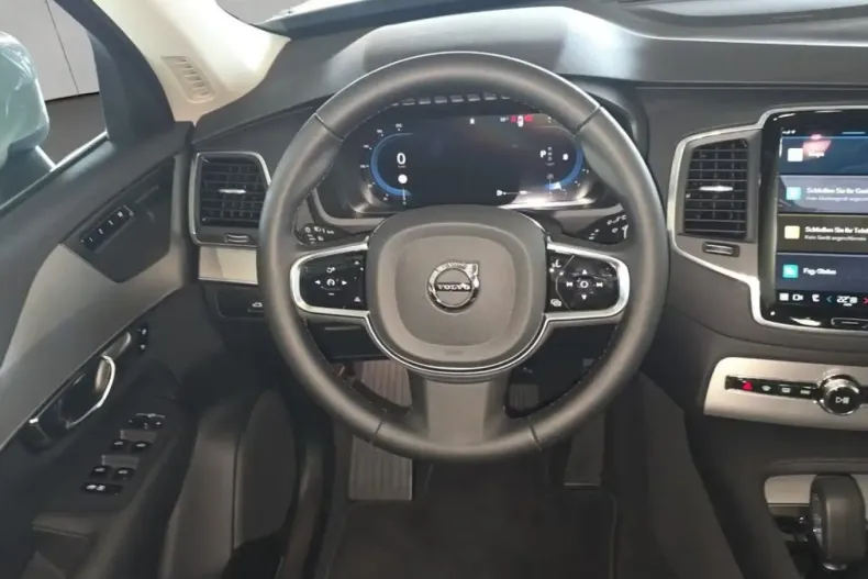 Volvo XC90 din 2024 cu 8.652 km - oferta VOL215241 - foto 13