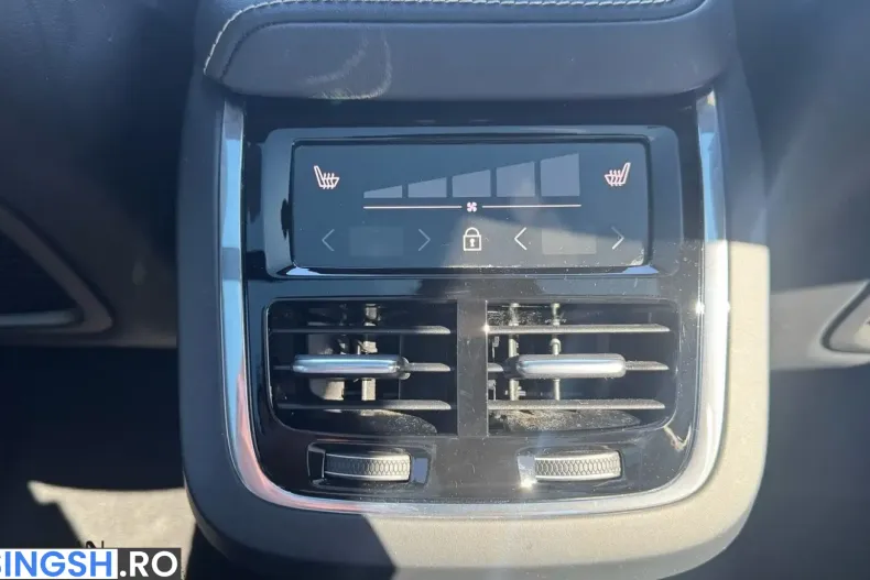 Volvo XC60 din 2024 cu 18.100 km - oferta VOL215244 - foto 26