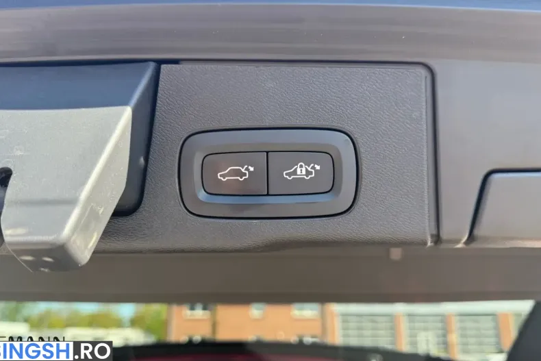Volvo XC60 din 2024 cu 18.100 km - oferta VOL215244 - foto 27