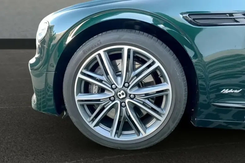 Bentley Flying Spur din 2023 cu 15.198 km - oferta BEN215247 - foto 6