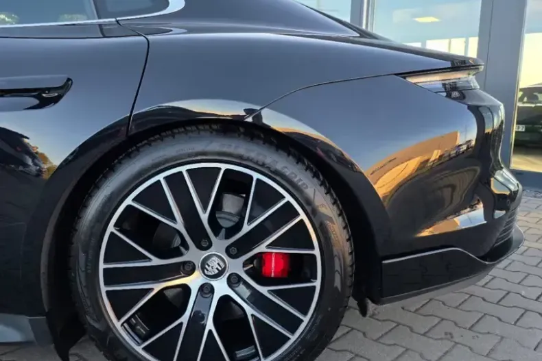 Porsche Taycan din 2023 cu 40.500 km - oferta POR215249 - foto 8