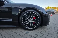 Porsche Taycan din 2023 cu 40.500 km - oferta POR215249 - foto 9